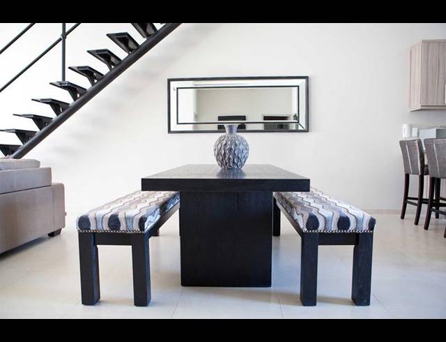 2 BEDROOM APARTMENT FOR SALE IN DURBANVILLE